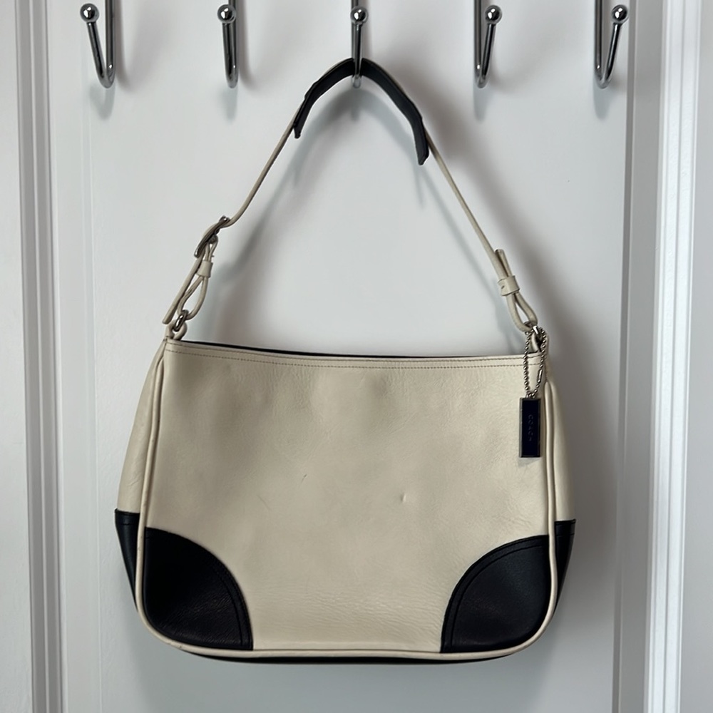 EUC Vintage Coach Leather Handbag